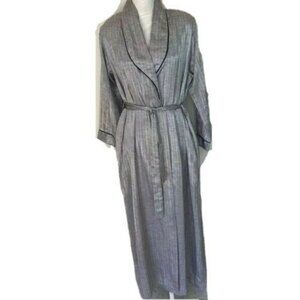 Diamond Tea Gown Robe Small S Womens Vintage Silver Gray Pockets Shoulder Pads